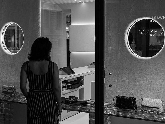 Bahar S: Window Shopping 2026.06-70075