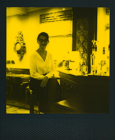 Splendid Suite 103 - Gold: Sabine W 2024.01-67010