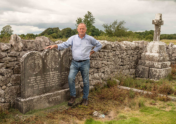 Frank at the family grave, Tisrara Ancient Cemetry (2019; 90503)
