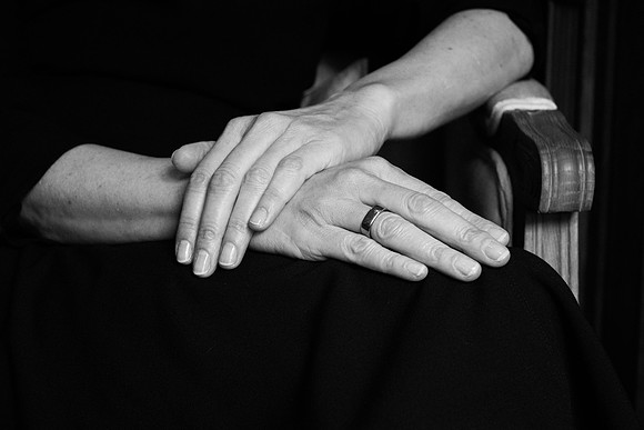 Christina Schels: Splendid Hands 2024.05-70034