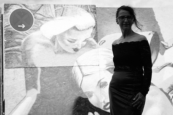 Sabine W: Out of the Dark and into the Light 2024.05-20788