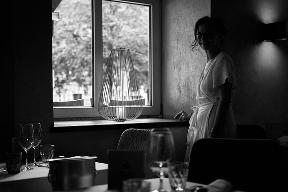 Sabine W: Out of the Dark and into the Light 2024.05-20602